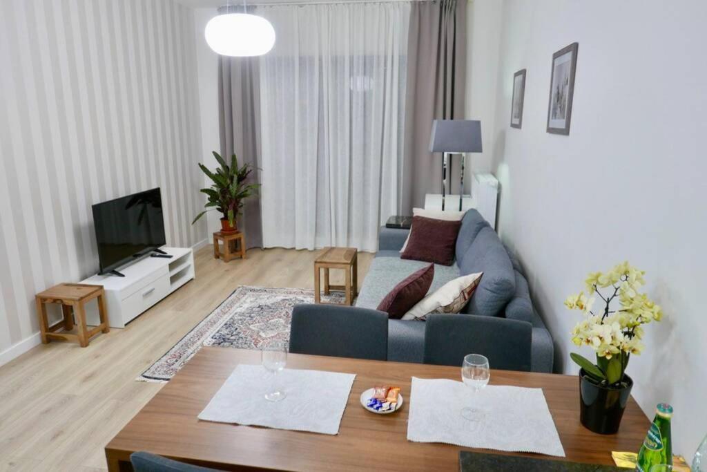 Sarmacka Apartment in Wilanów Warszawa Zewnętrze zdjęcie